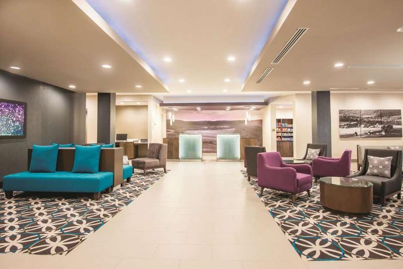 La Quinta By Wyndham York Hotel Kültér fotó